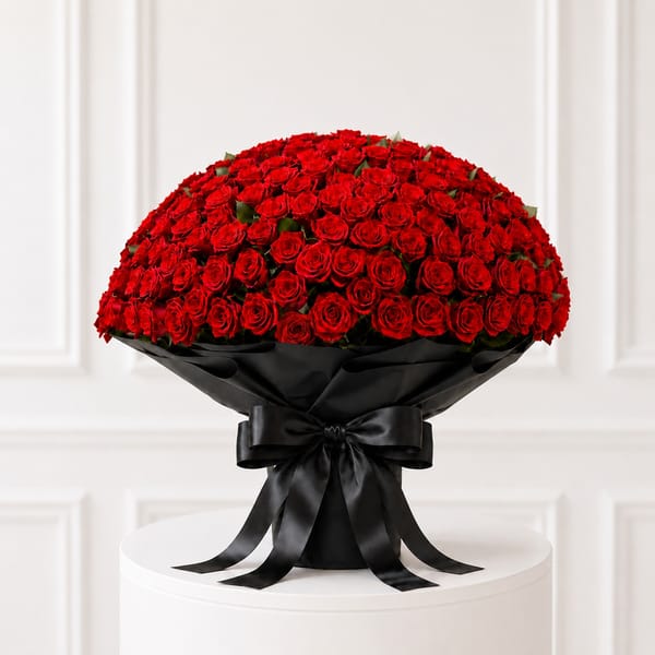 Classic Romance 200 Red Rose Bouquet