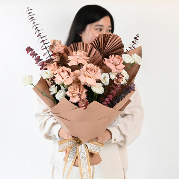 Coffee Hues Elegant Bouquet