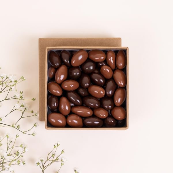 Congratulations and chocolates - Felicitations et chocolats