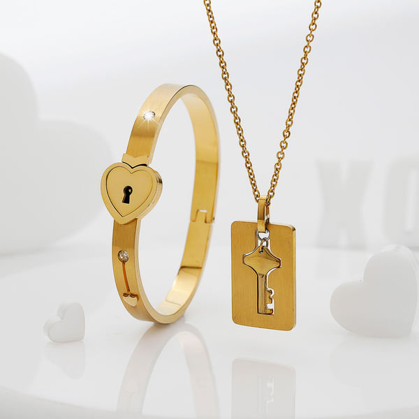 Couple's Romantic Jewellery Set