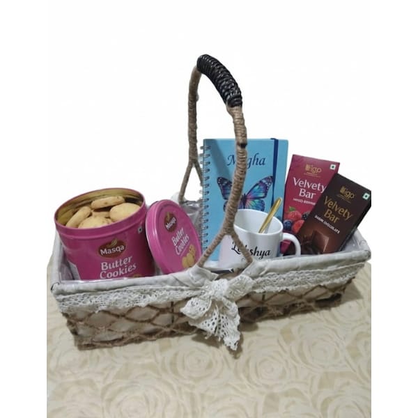 customized hamper