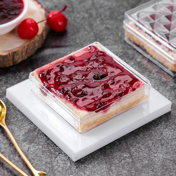 Dark Cherry Cheese Cake Cube
