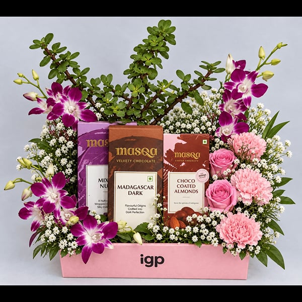 DB Bank Anniversary hamper 26