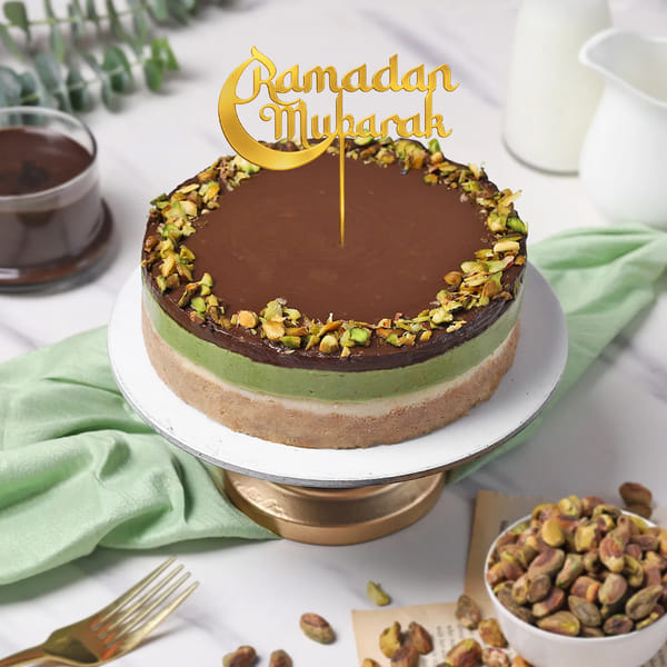 Decadent Chocolate Kunafa Cake (Half Kg)