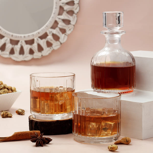 Decanter with Set of 2 Glasses