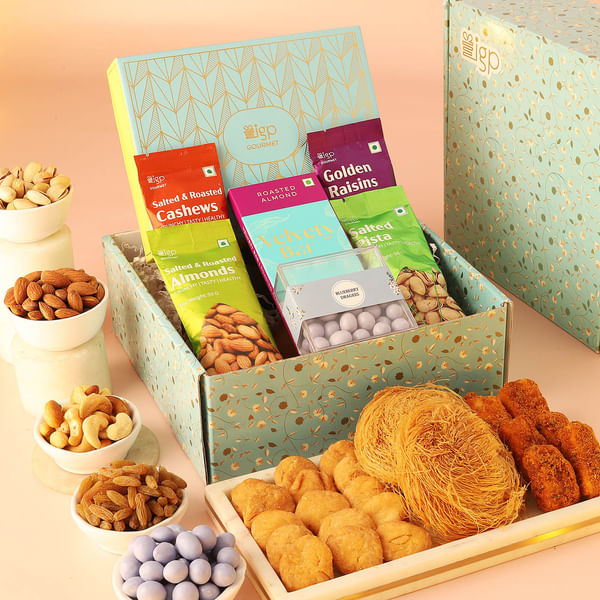Delightful Sargi Hamper