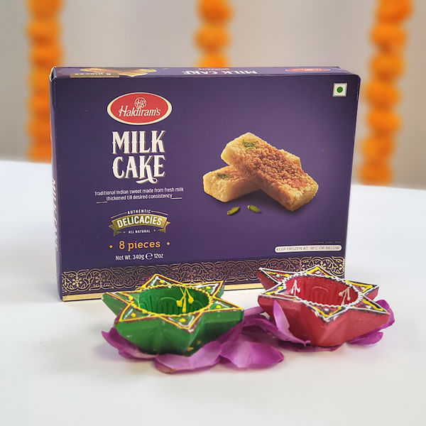 Diyas with Milkcake
