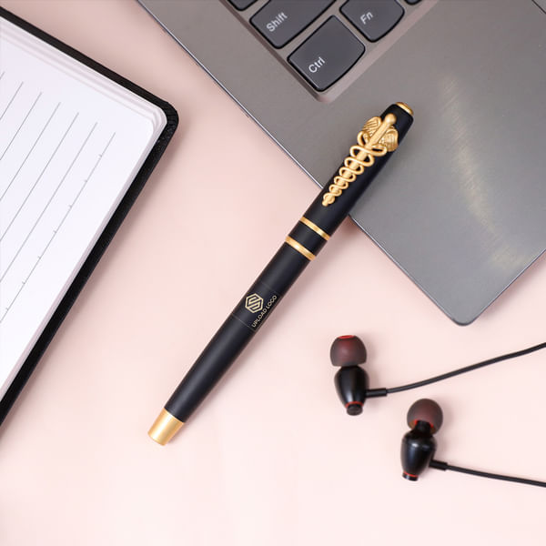 Doctor Pen with Doctor Logo Clip Ball Pen  (Blue Ink)