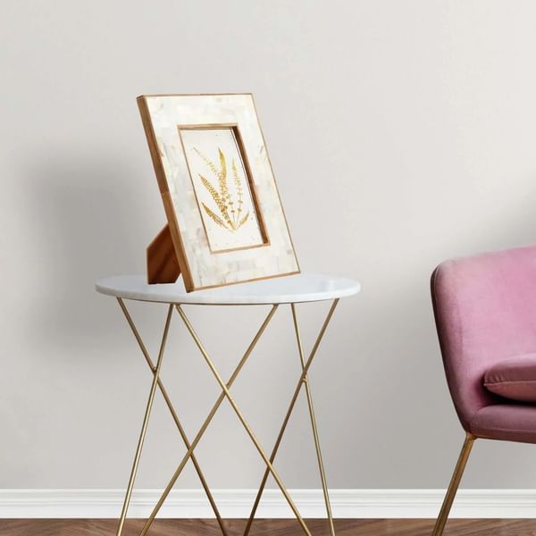 Elegant Pearlescent Photo Frame