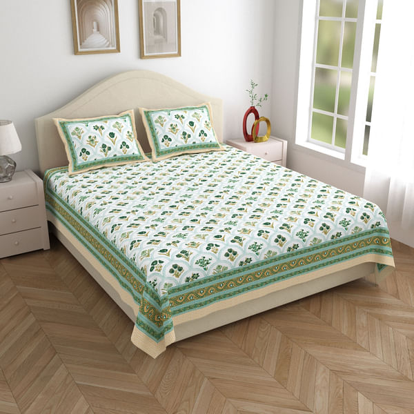 Elite Elegance Bedsheet With Pillow Covers
