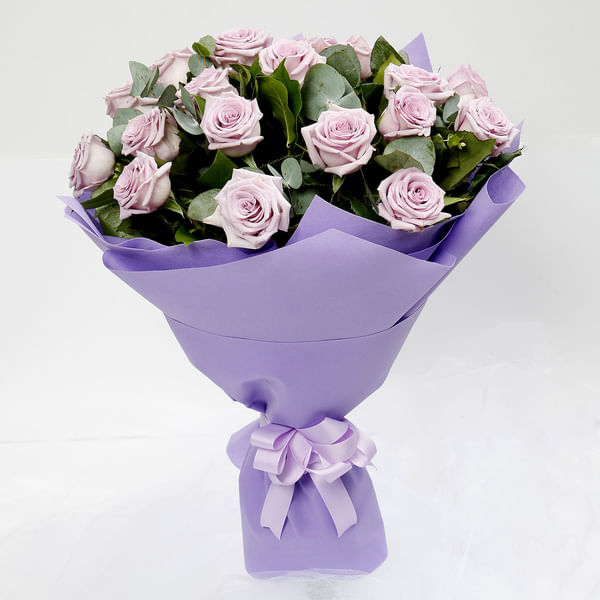 ETERNAL 20 PURPLE ROSES BOUQUET