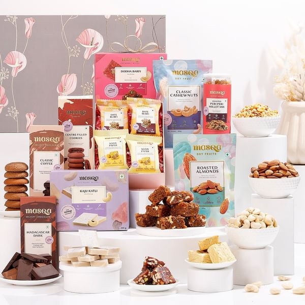 Exquisite Indulgence Premium Sweet And Nut Hamper