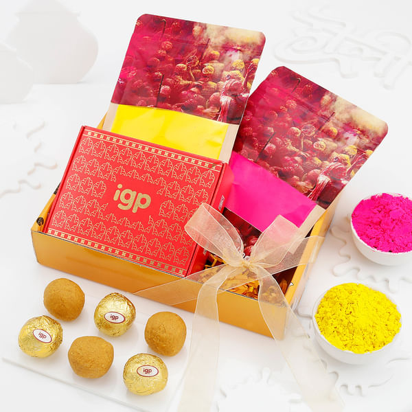 Flavourful Holi Feast