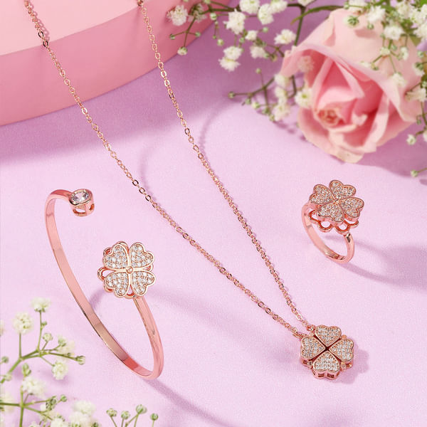 Floral Heart Rose Gold Gift Set