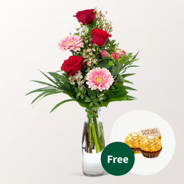 Flower Arrangement Heart Desire