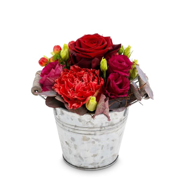 Flower arrangement 'Red Symphony'