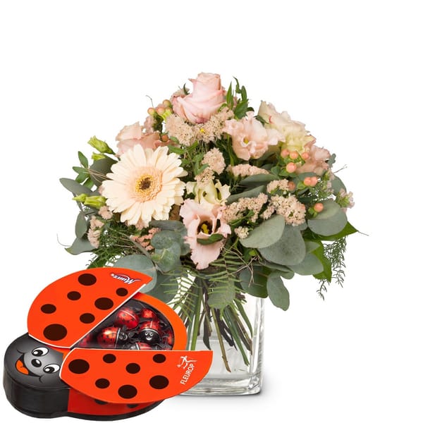 Flower bouquet Delicate Colors with Munz chocolate ladybird