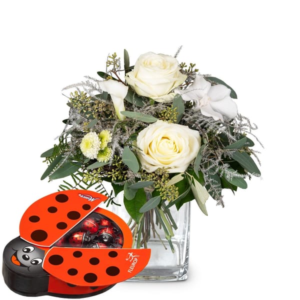 Flower bouquet New Year s Eve with Munz chocolate ladybird