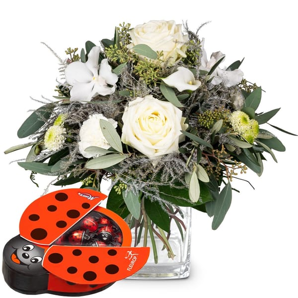 Flower bouquet New Year s Eve with Munz chocolate ladybird