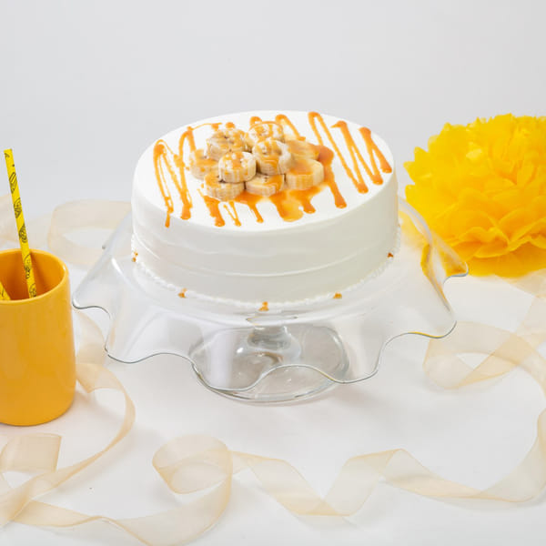 Fresh and Fruity Banana Caramel Cake (1 Kg)