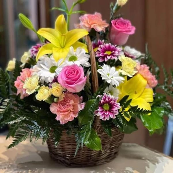 Fresh Colorful Flower Arrangement