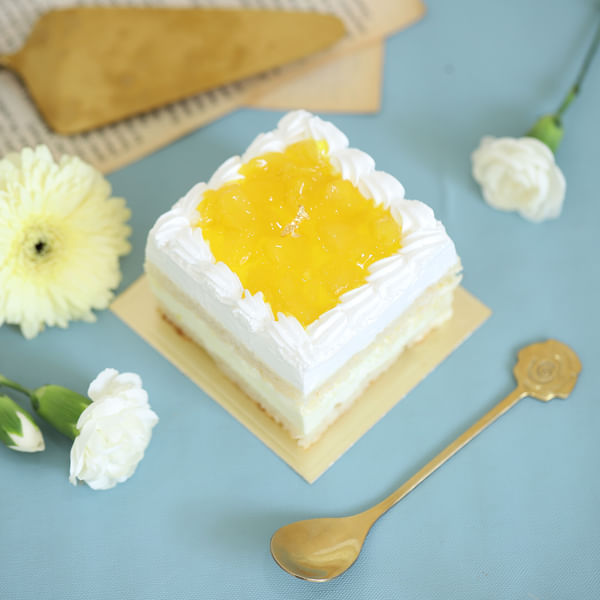 Fresh Cream Pineapple Pastry