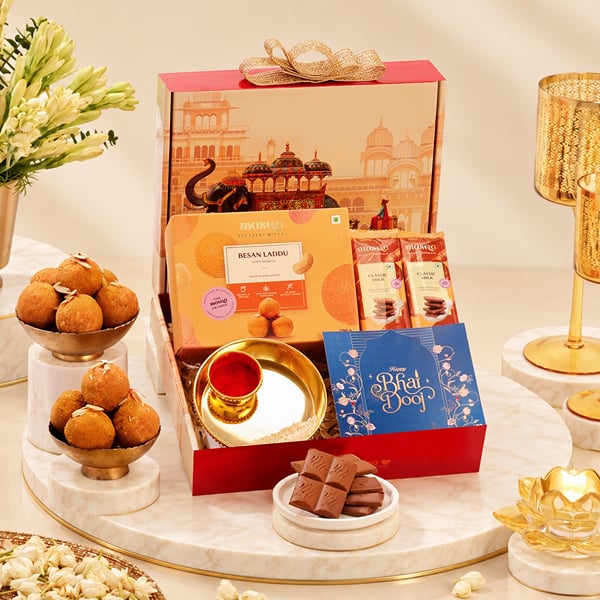 Golden Bonds Bhai Dooj Hamper