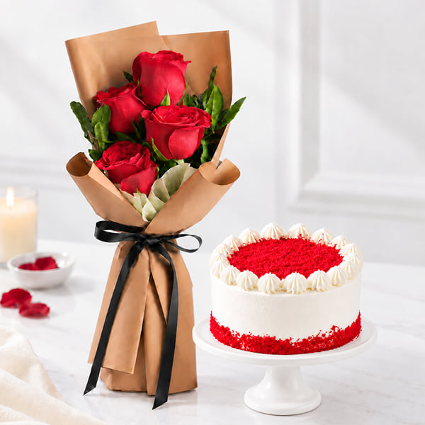 Golden Pineapple Celebration Cake