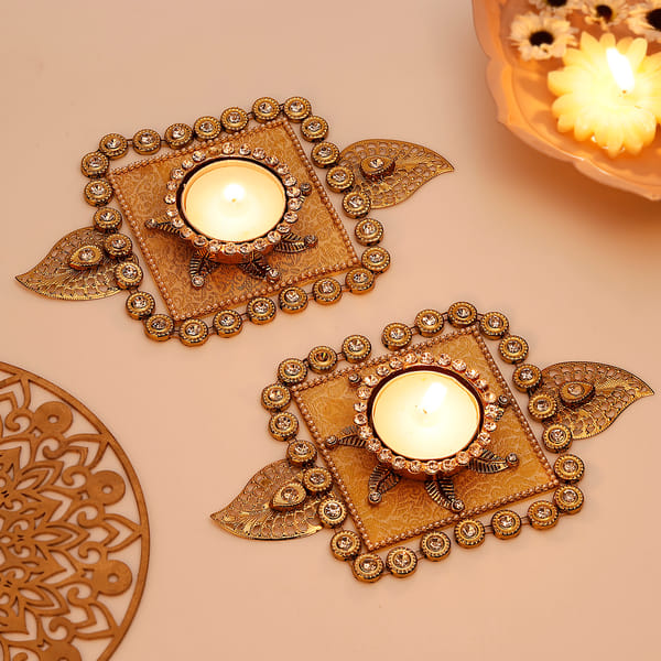 Golden Rangoli With Jewels - Set of 2