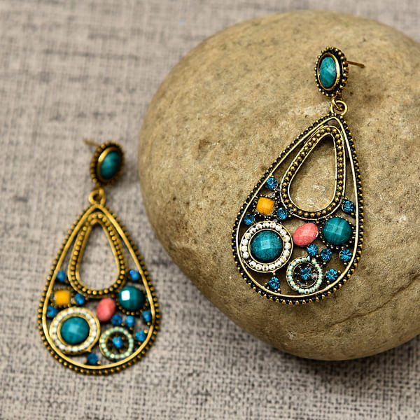 Gorgeous Metallic Earrings