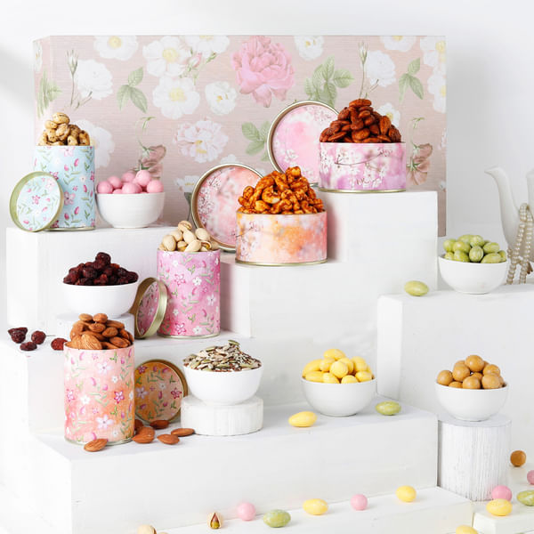 Gourmet Crunch & Munch Gift Box