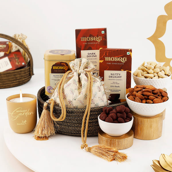 Gourmet Diwali Treats Gift Hamper