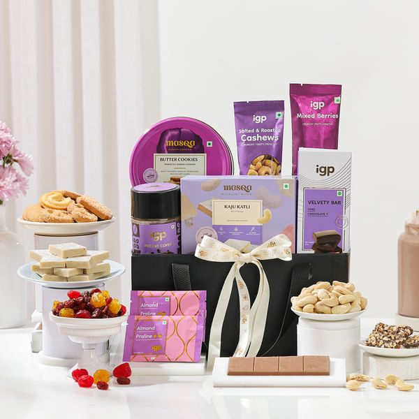Gourmet Treasures Hamper