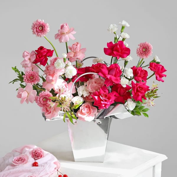 Graceful Roses & Carnations Flower Arrangement