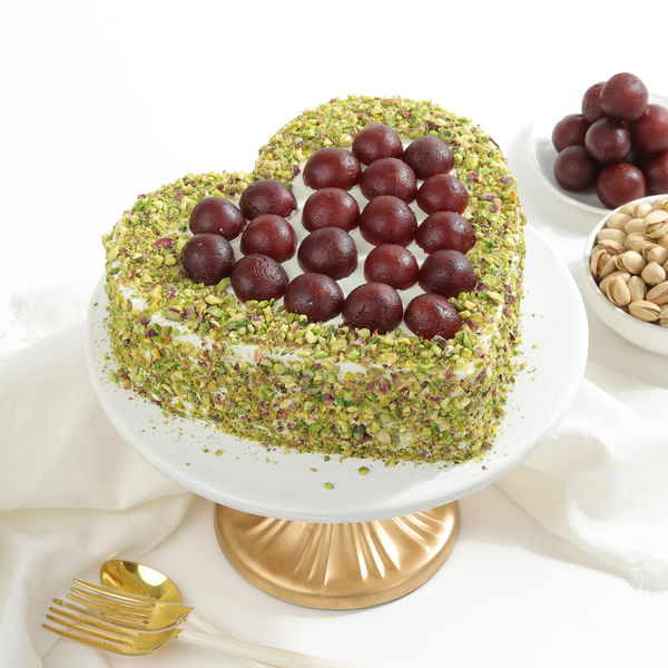 Gulab Jamun Pista Cake (500gm)