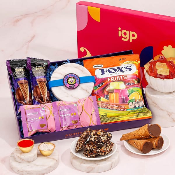 Hamleys Garfield Rakhi Gift Set with Chocolates