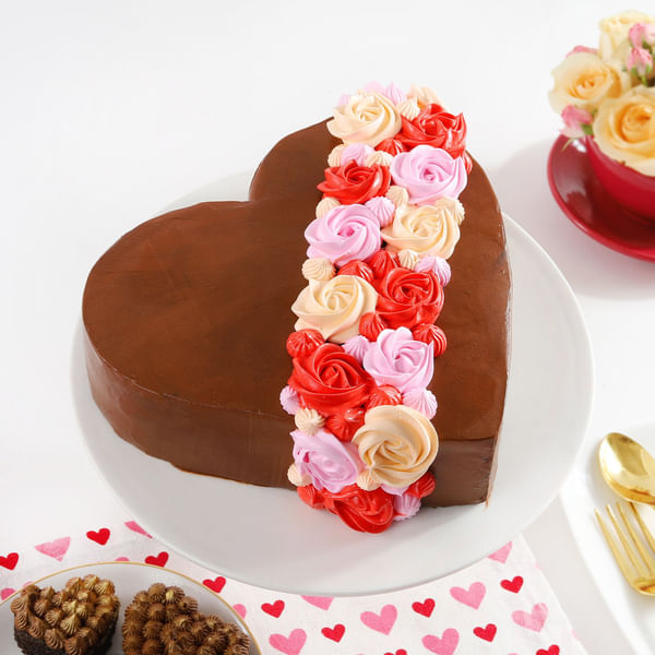 Heart Shaped Chocolate Rosette Cake