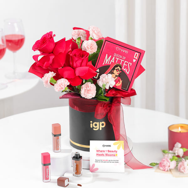 IGP x Mars Queen of Glam Floral Arrangement