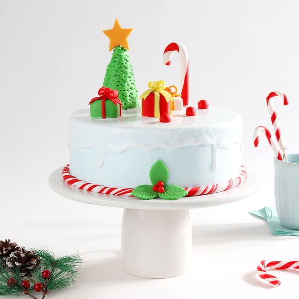 Jolly Good Christmas Theme Cake (2 kg)