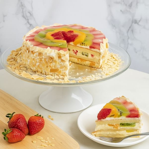 Luscious Fresh Fruit Cake (Half Kg)