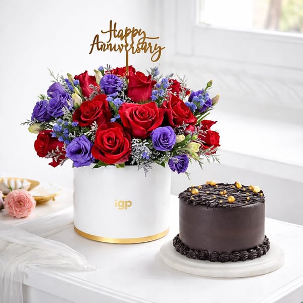 Luxurious Anniversary Blooms & Cake Combo