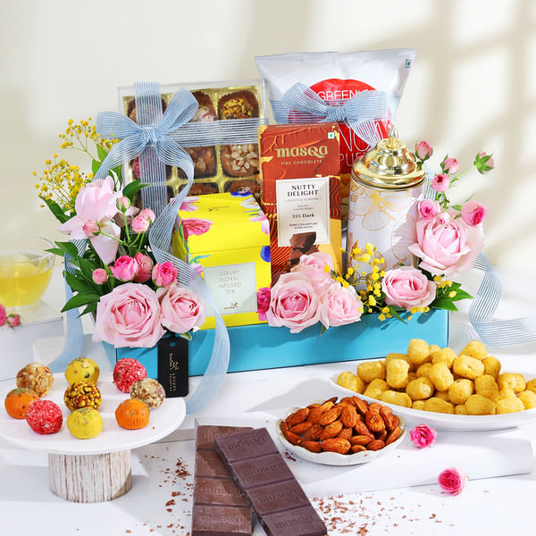 Market Xcel Cat Founder Diwali hamper