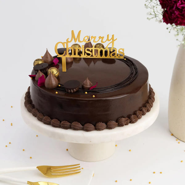 Midnight Cocoa Christmas Cakee