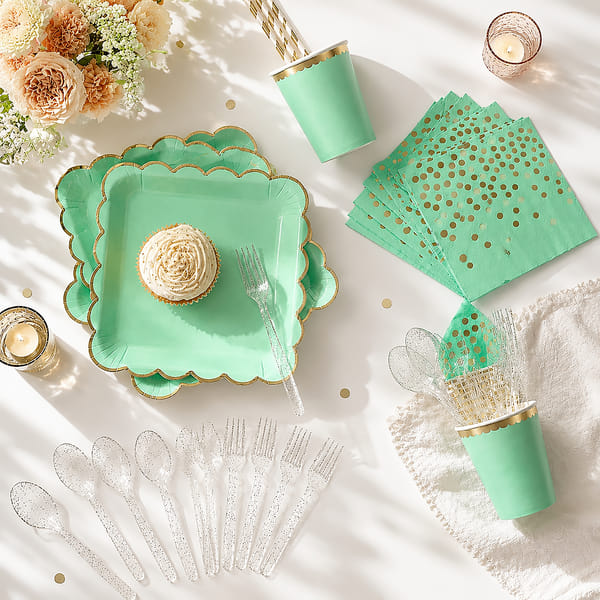 Mint Green Party Tableware Set - 64 pcs