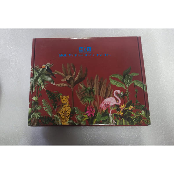 MOL Shipping Hamper