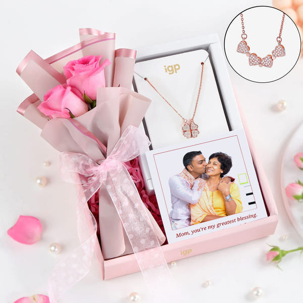 Mom's Personalized Treasured Moments Gift Box