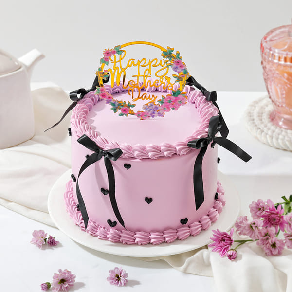 Mother's Day Bows and Hearts Bento Cake