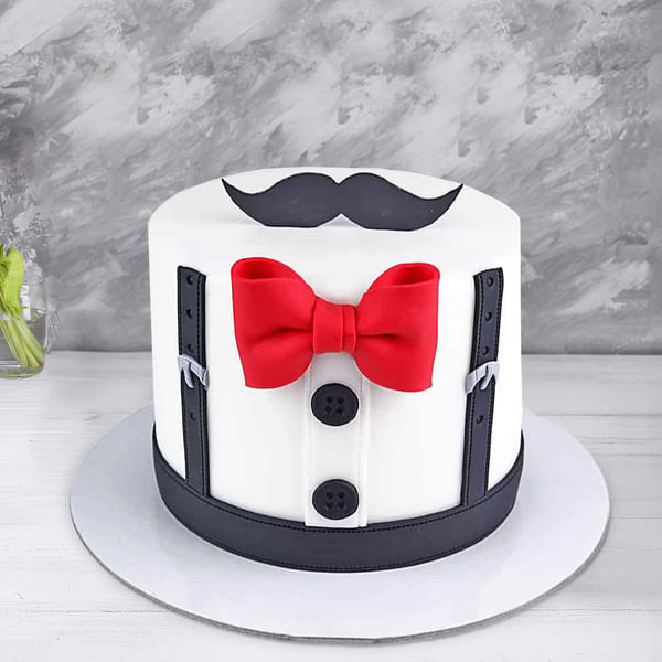 Mustache Fondant Cake(3.5 Kg)