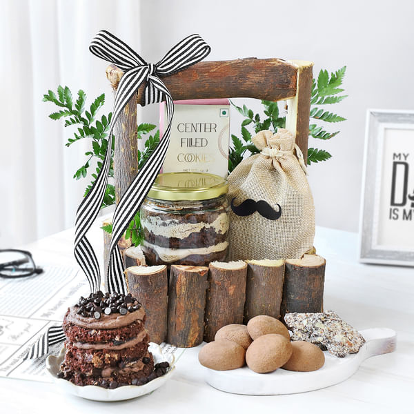 My Dad, My Superhero Jar Cake Hamper