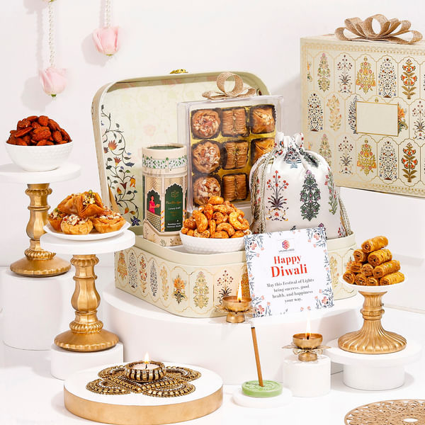 Pastel Trunk Hamper For Diwali